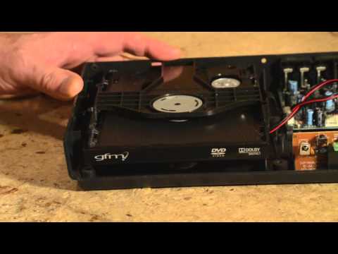 Video: How To Fix A Dvd Player