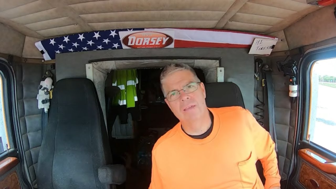 #809 Fuel Prices The Life of an Owner Operator Flatbed Truck Driver 