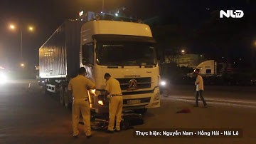 Xe container kéo lê xe máy trên đường, 2 người thương vong