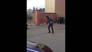 Прикол танец на свадьбе молодым смех ржач зеленоград 31.10.2015 песня walk kwabs танец Прикол танец на свадьбе молодым смех ржач зеленоград 31.10.2015 песня walk kwabs танец