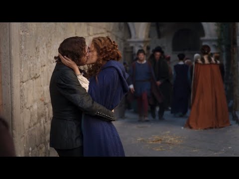 Medici 1x01 Cosimo & Bianca Kiss scene - Richard Madden & Miriam Leone