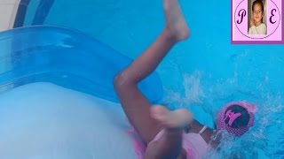 Havuz ⛲ ⛲ ⛲ için kaydırağımızı tamir ettik.Büyük havuzda kaydırak yaptık elif için aquapark ::))