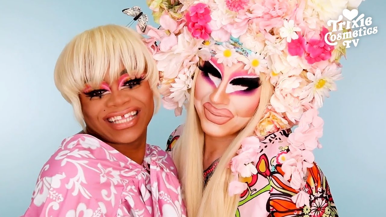 Kiki with Heidi N Closet