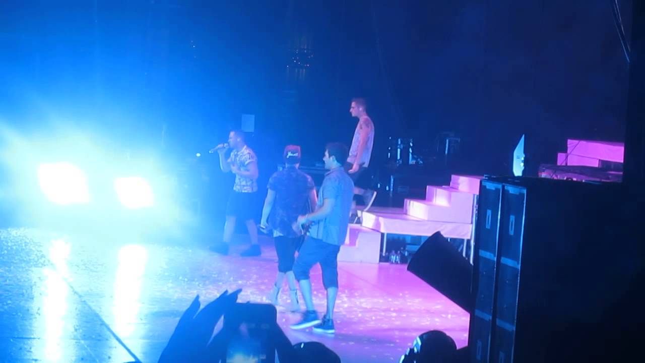 BTR Gibson Amp June 21 2013 Confetti Falling YouTube