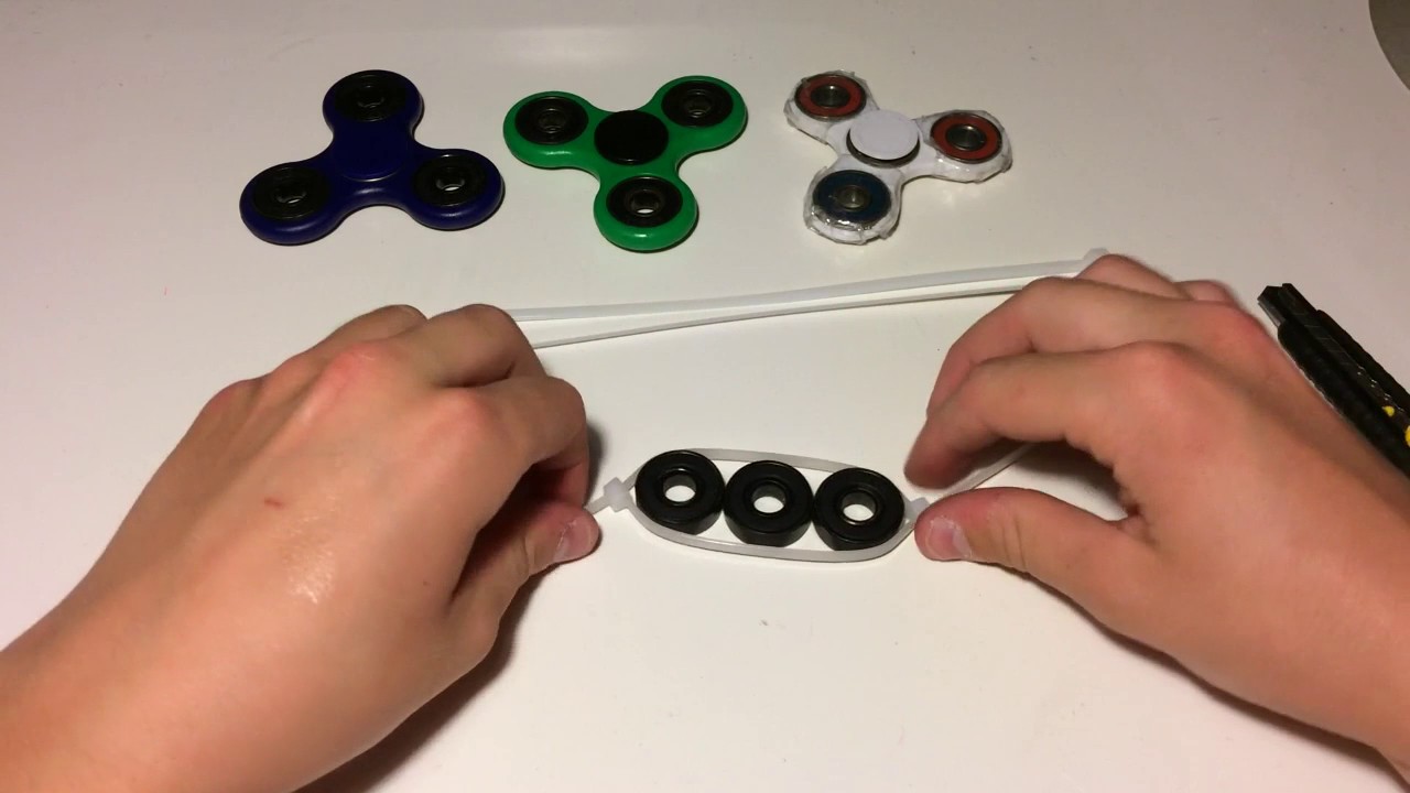 COMMENT FAIRE UN HAND SPINNER FACILEMENT !!! - YouTube