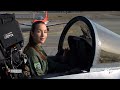 Erste F-18 Kampfjet-Pilotin der Schweiz (Swiss First Female Fighter pilot)