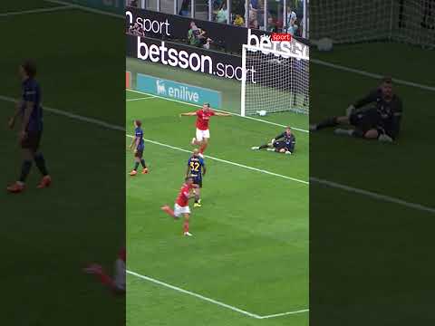 Video Inter-Napoli, il gol del vantaggio di Politano