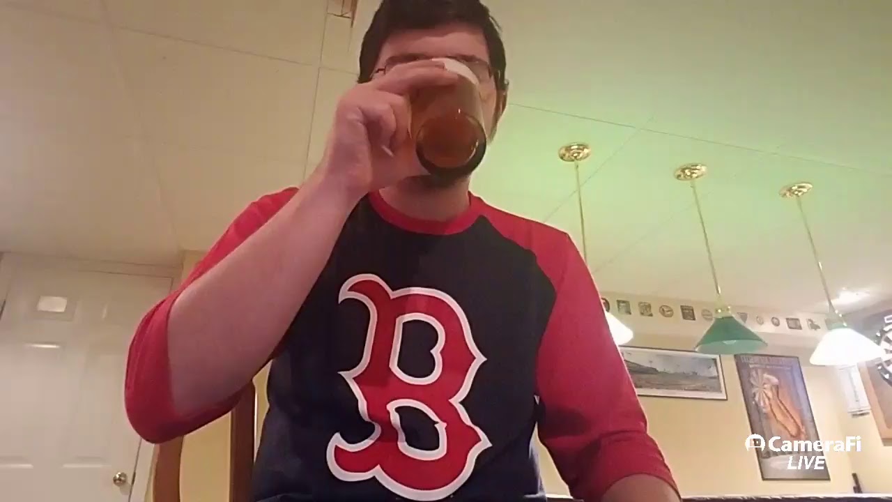 Massachusetts Beer Reviews: Dog Tag Legacy Lager & Domino's Pizza