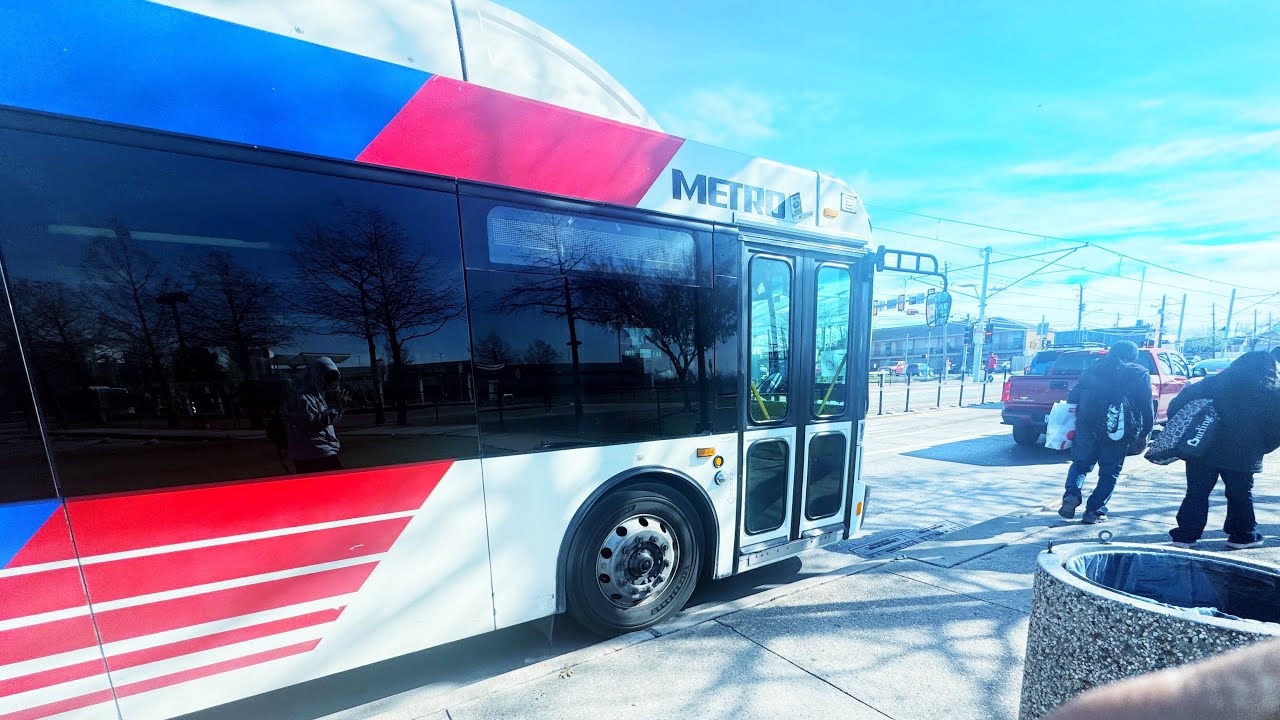 Different Area | Riding Houston Metro 56 Airline/Montrose 