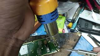 Nokia 105 mobile Charging connector open.
