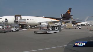 State, local leaders celebrate 25 years of UPS partnership with Metropolitan College program