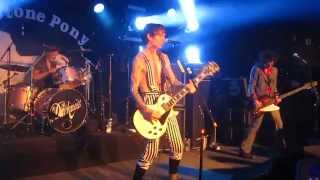 The Darkness Live in Asbury Park - Roaring Waters @ Stone Pony