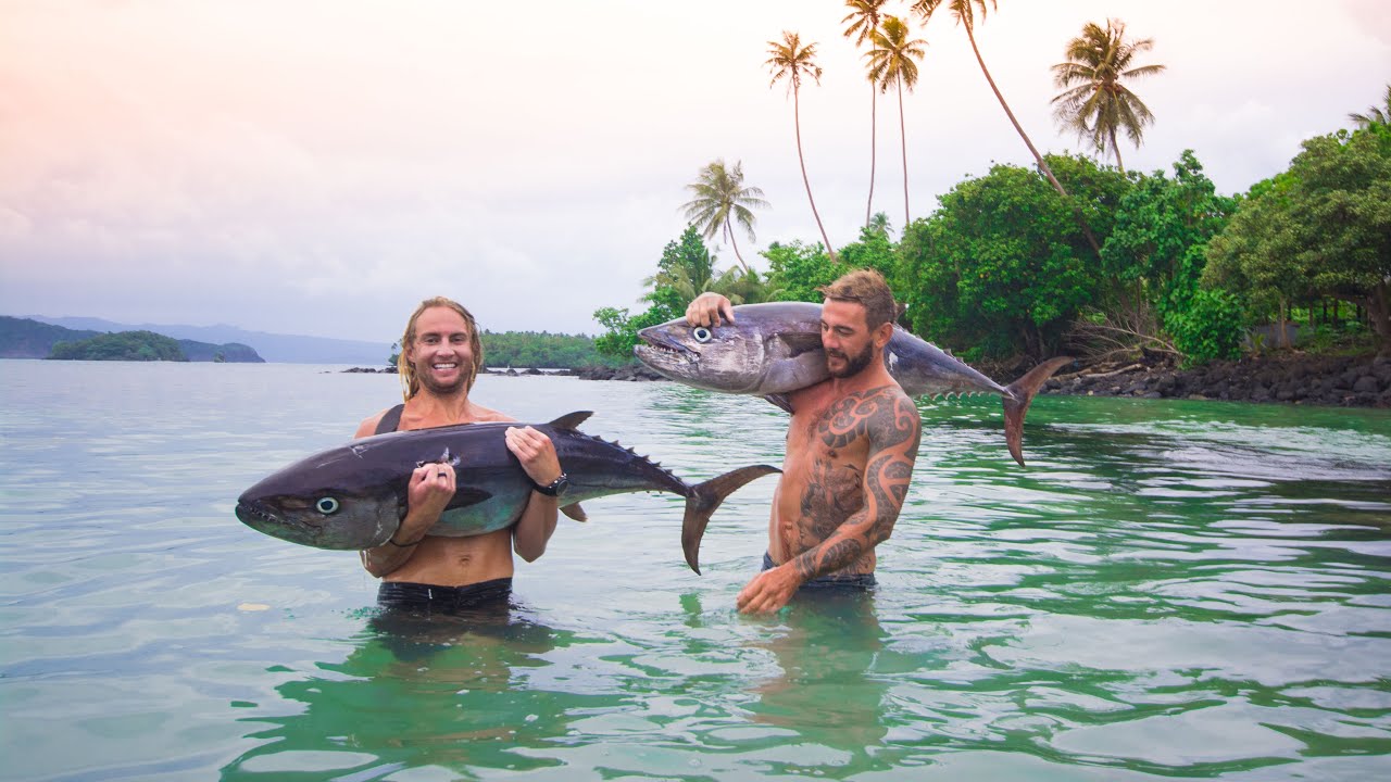 SPEARFISHING EVEN BIGGER DOGTOOTH TUNA!: B2B Pacific Tour (B2B Ep: 9)