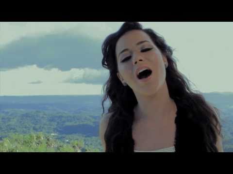 Kimary Carrero - Video "Ay Amor"