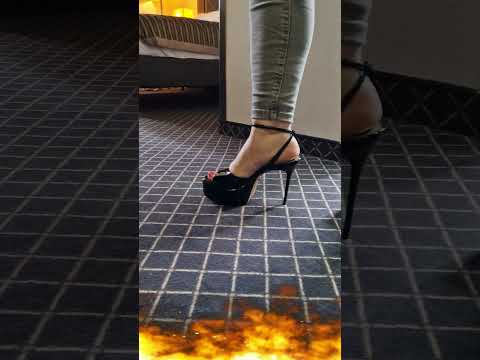 Walking with high heel platform sandals in my hotel room! 😊😘😘