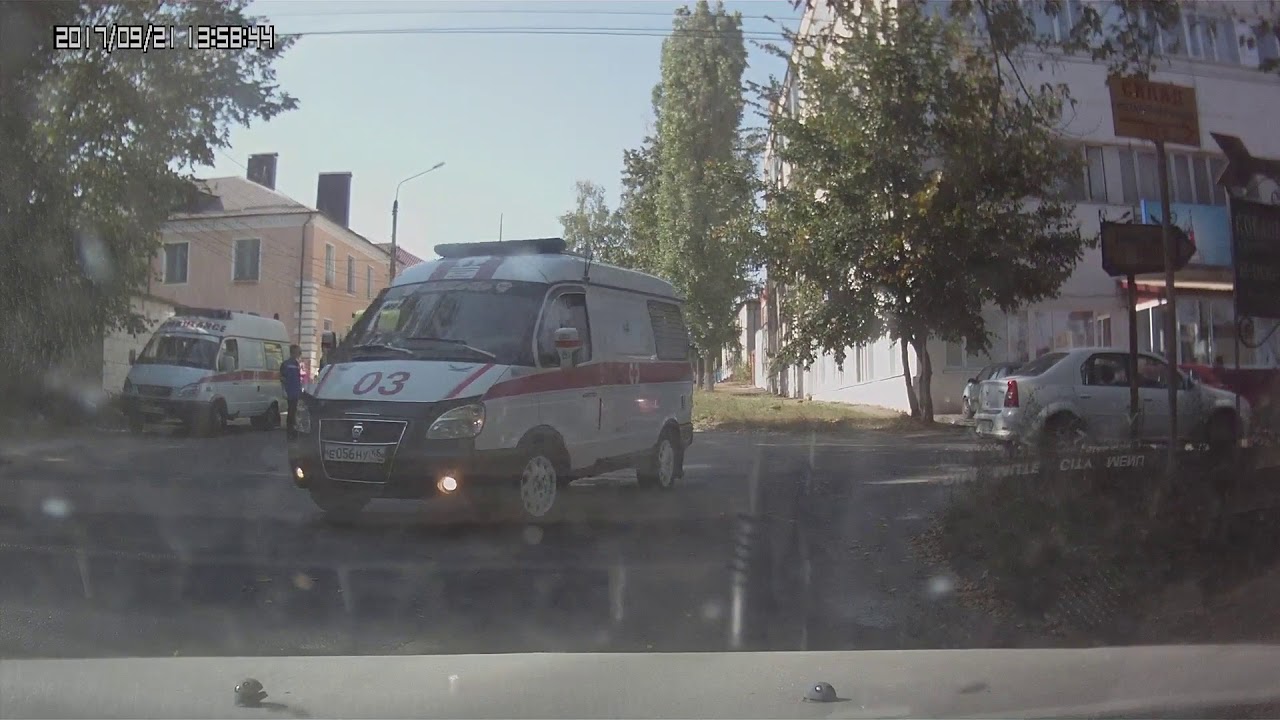 Кого сбила машина