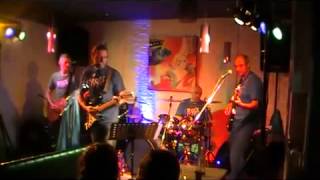 Groupe NEVERMIND 'You shook me all night long' cover AC/DC Groupe NEVERMIND 'You shook me all night long' cover AC/DC
