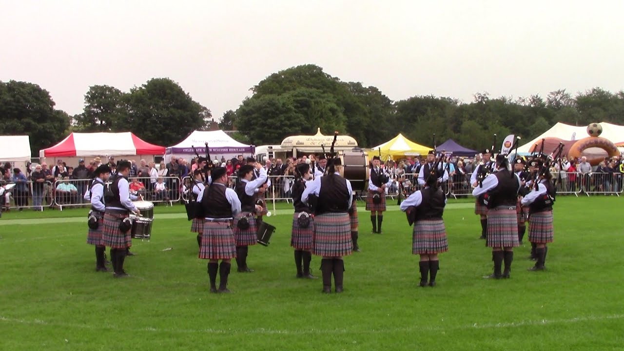 MIDLOTHIAN SCOTTISH PIPE BAND AT NORTH BERWICK HIGHLAND GAMES 2019