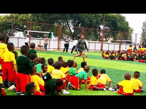 BARATANGAJE ABARIMU BA KIA IYO BARI KUMWE N ABANA NABO BITWARA NKABO NIYO MPAMVU BATSINDA CYANE