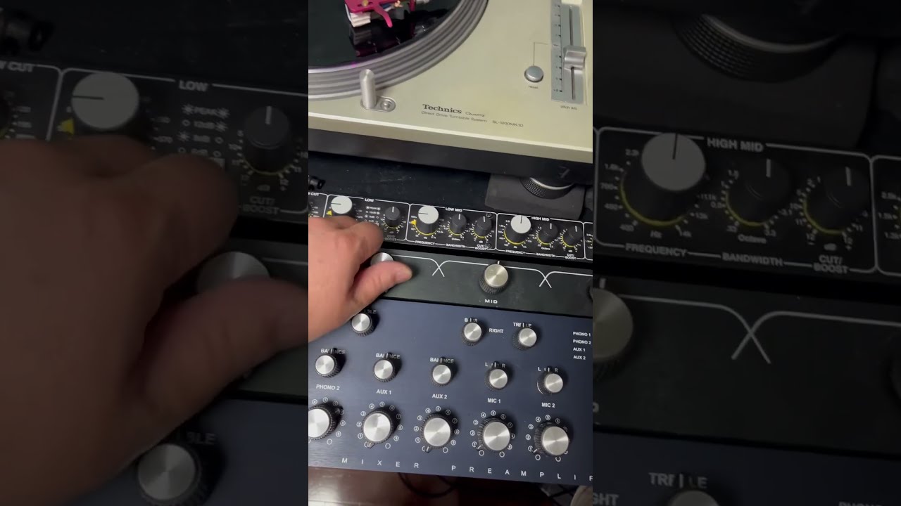 DJ機材 milkees 中古】VESTAX DJミキサー VMC-185XL WHT（2025年最新】vestax