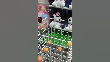 THIS WAS SO HARD TO WIN! Satisfying Round 1 UFO Catcher Win