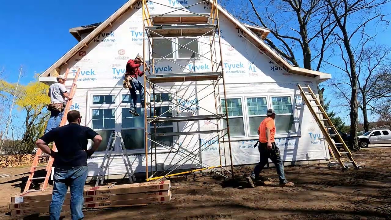 Cottage - Exterior Time Lapse - Siding