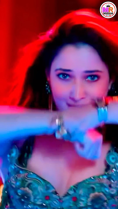Tamannaah Bhatia and Shah Rukh Khan Sahid Kapoor Gujarati music dance // #shortsfeed #shortvideo 