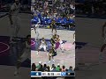 Jarace Walker Steps Into the Three