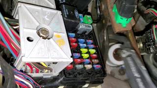 Career Overview 2005 Ford Taurus Brake Pedal Switch, Stop Light Fuse