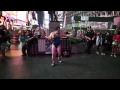 Japanese Comic Dancer -Tambourine master GONZO back to Times Square again! ゴンゾータイムズスクエアに再び参上!