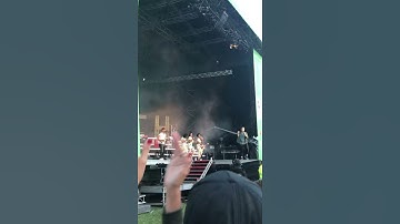 Thumbnail of Øde ø - Rasmus Seebach (grøn koncert)