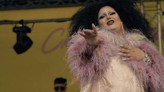 Chicago is a Drag Festival