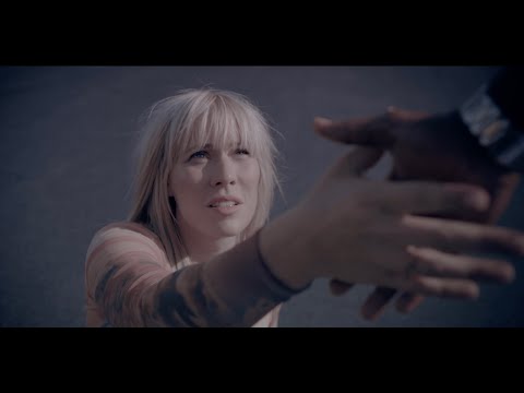 Video: Natasha Bedingfield: EAs Senaste Bond-tjej