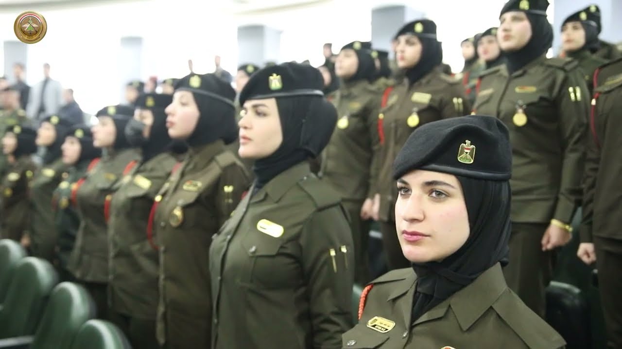 دائرة الإدارة تحتفل بتخرج الدورة التأهيلية الرقم (١٥) لضباط العنصر النسوي صنف الطبابة العسكرية