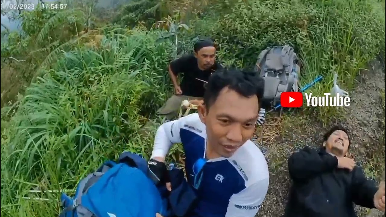 GUNUNG AGUNG, 3142 MDPL via SGP