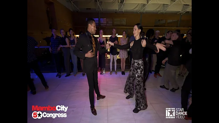 Franklin Diaz & Anna Villa | social dancing @ Mamb...