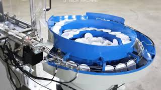 Automatic 2 parts Cosmetic powder puff Lid Combination cap assembly machine