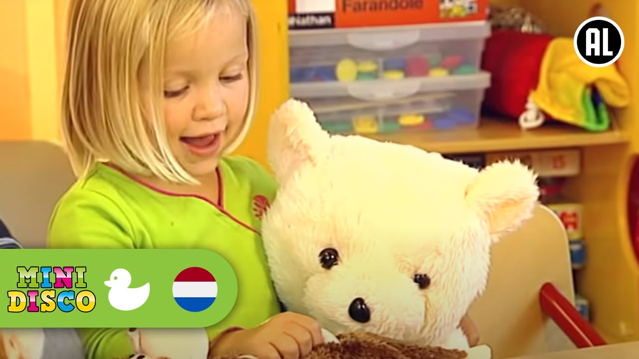 IK ZAG TWEE BEREN | Kinderliedjes | Kinderdagverblijf | Minidisco - YouTube