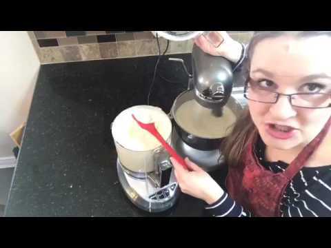 How To Make Homemade Butter and Buttermilk with Organic Whipping Cream ...