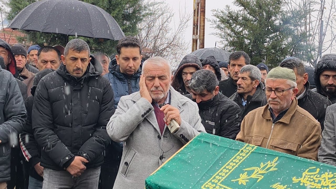 ERBAA BENLİ KÖYÜ BAHATTİN ŞAHİN CENAZE MERASİMİ EVİN ÖNÜNDE HELALLEŞME 16 Aralık 2025