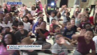 Rob Fowler visits Eagle Nest Elementary School for Weather 101