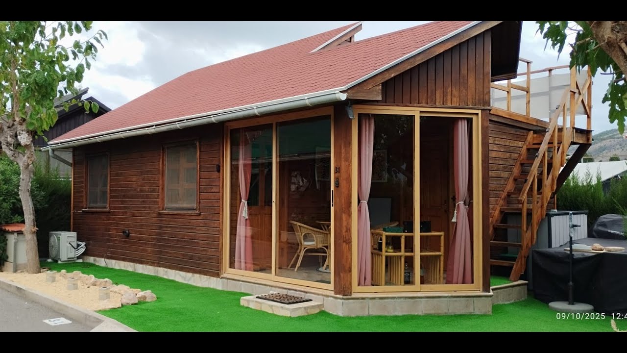 REDUCED!! Lodge With a Roof Terrace For Sale On Camping Benisol Campsite In Benidorm - £49,000