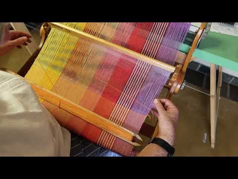 My method for weaving great selvedges on the Rigid Heddle Loom