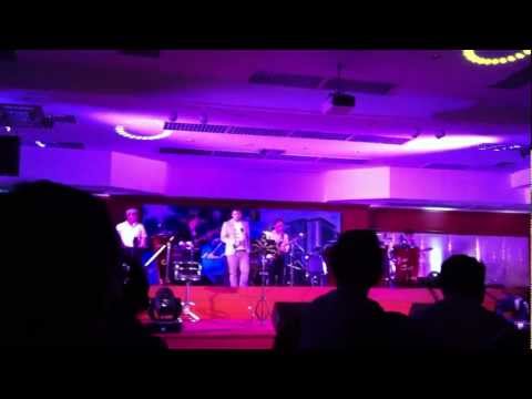 สิ่งมีชีวิตที่เรียกว่าหัวใจ cover by EB Live
