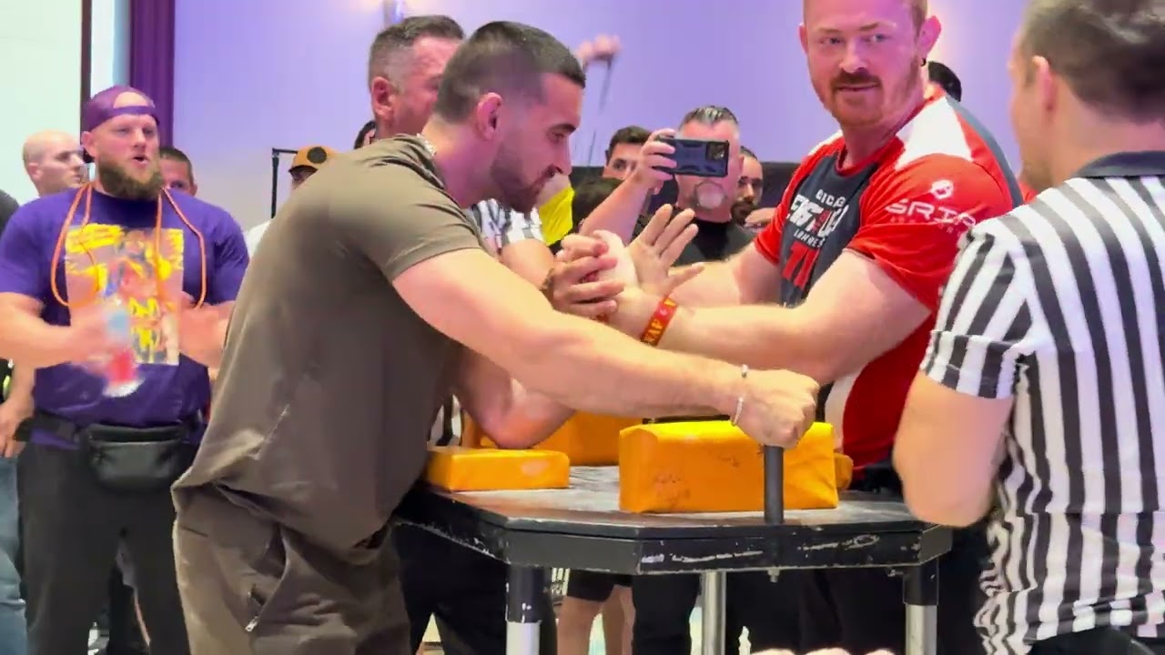 RYAN BLUE BOWEN VS ARTEM TARANENKO EVW18