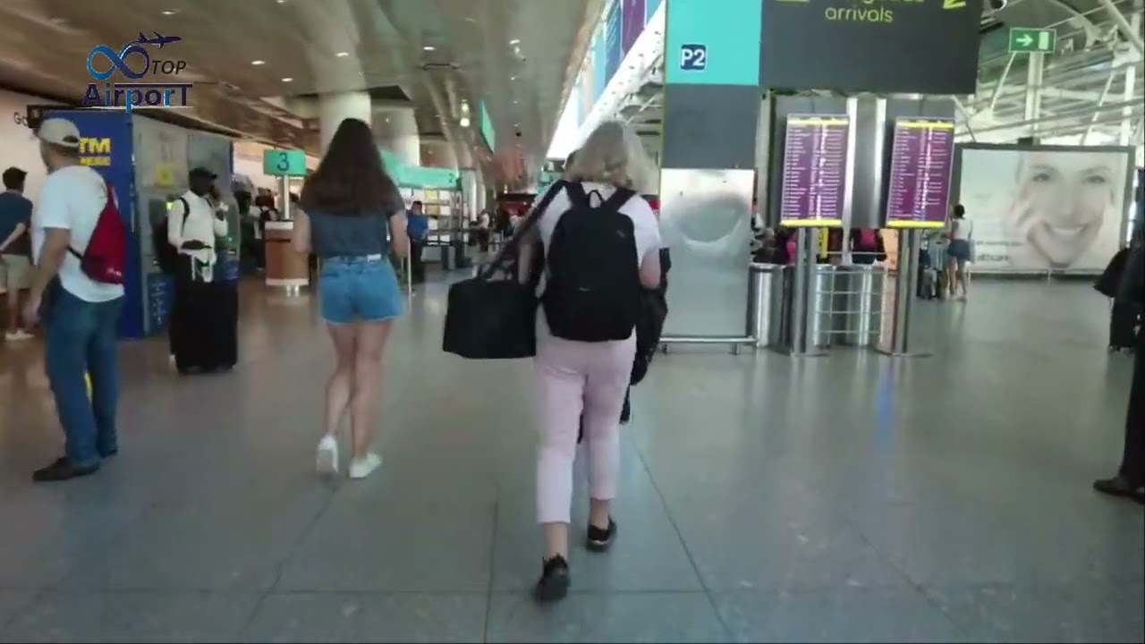 walking tour Lisbon International Airport - Airport Porto, portugal
