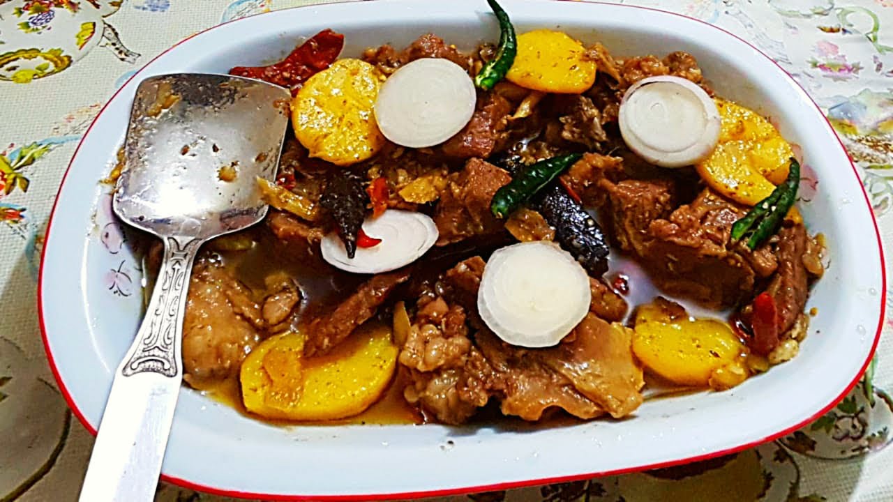 কাটা মসলায় গরুর মাংস ভুনা | Kata Moshlay Beef Bhuna | Whole Spice Beef