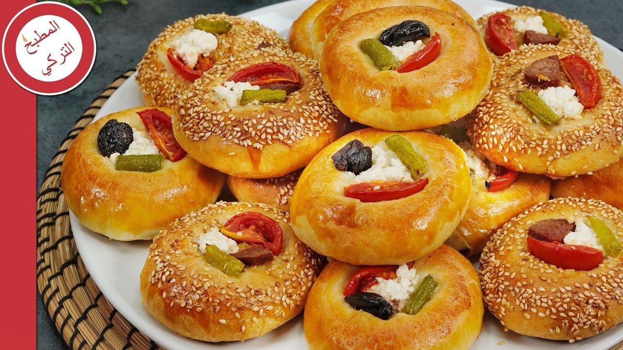 طريقة عمل فطائر البيتزا الطرية 😮🔝 هنعملها بطريقة ناجحة و مضمونة 100%