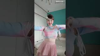 Bigo Live Việt Nam | Theo dõi ngay Bigo ID cinchan99999 để xem nốt điệu nhảy nè 😘#BigoLive #dance