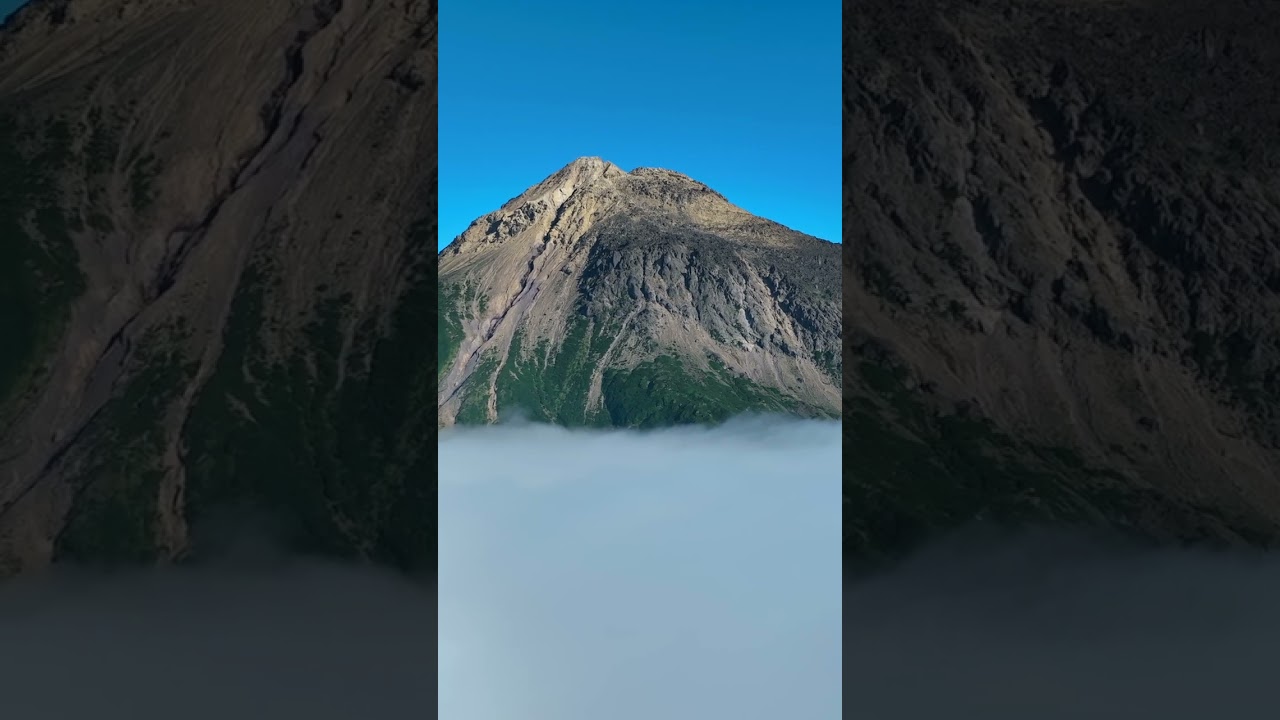 Остров Экарма, Северные Курилы.